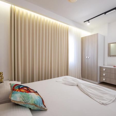 Al Mare Rooms Sarande Luaran gambar