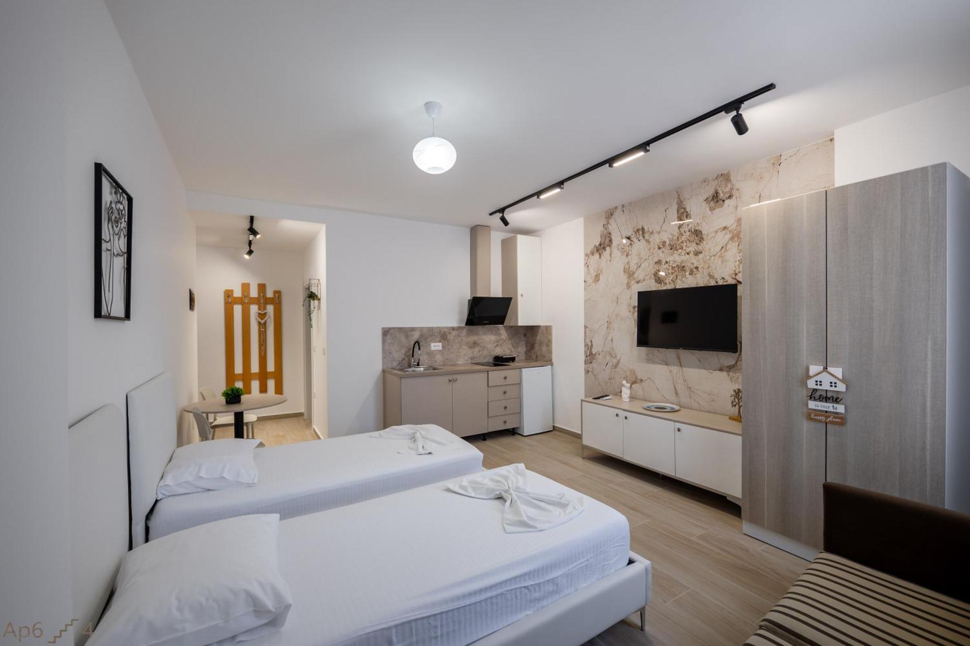 Al Mare Rooms Sarande Luaran gambar