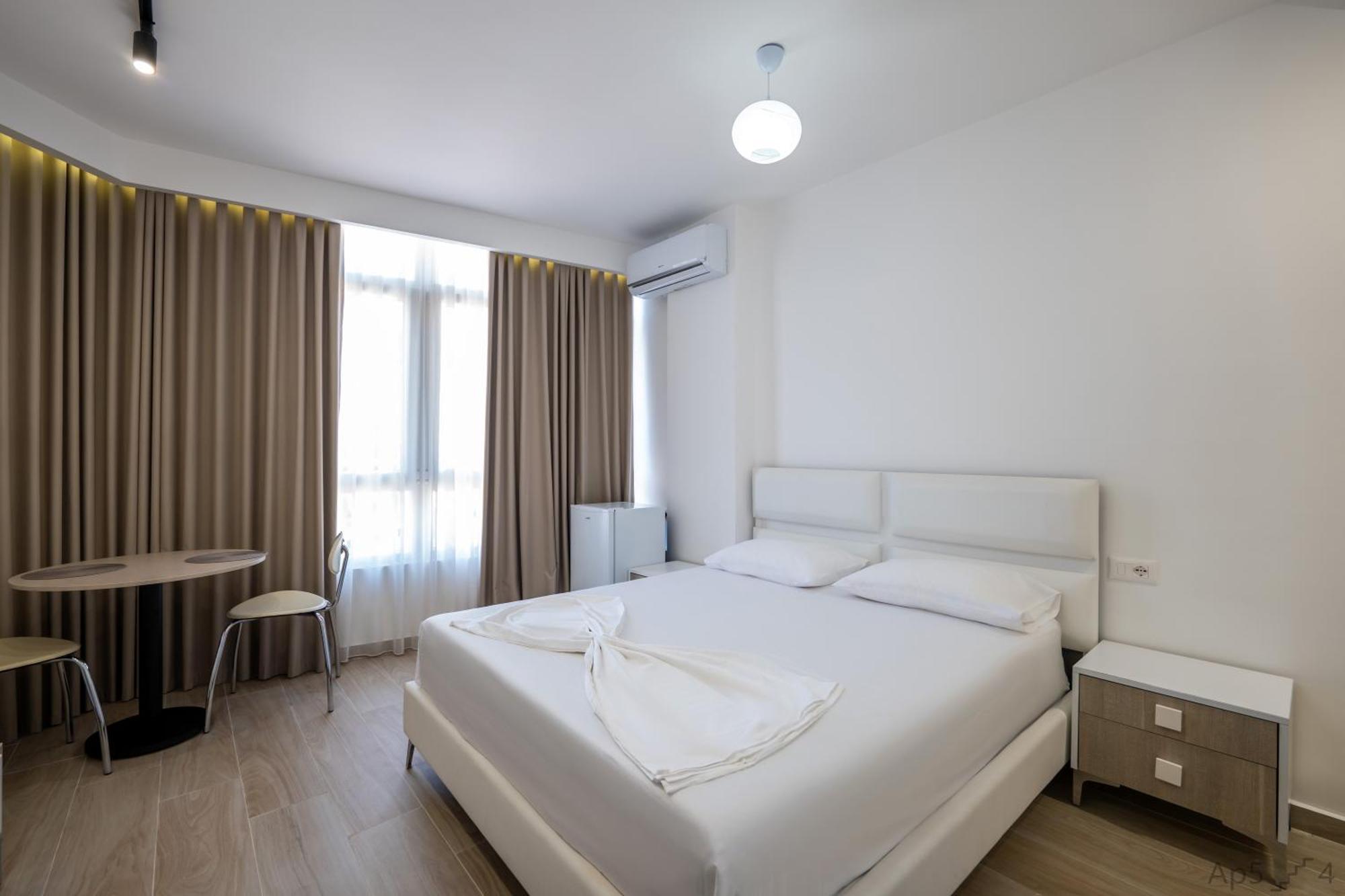 Al Mare Rooms Sarande Luaran gambar