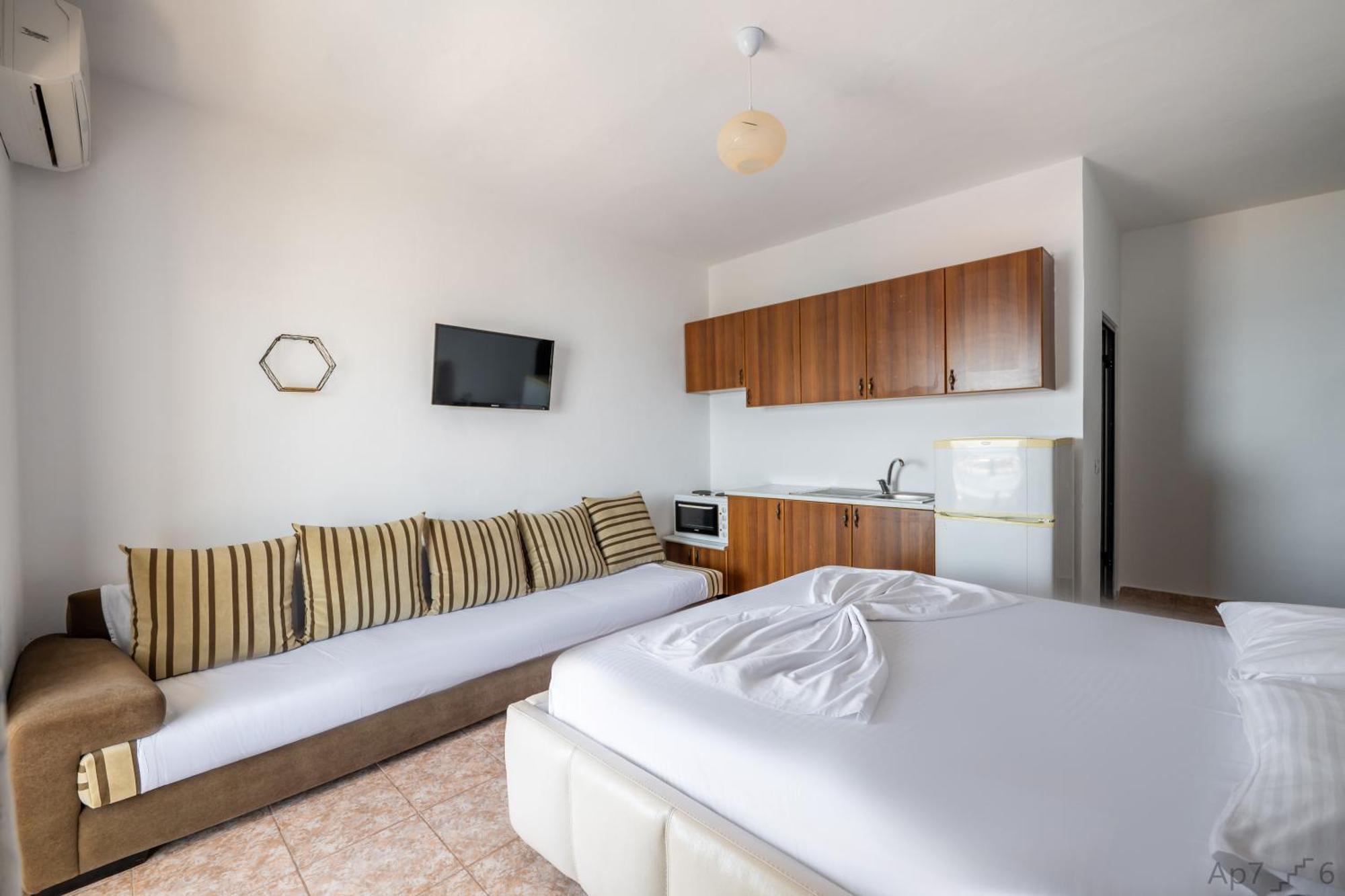 Al Mare Rooms Sarande Luaran gambar