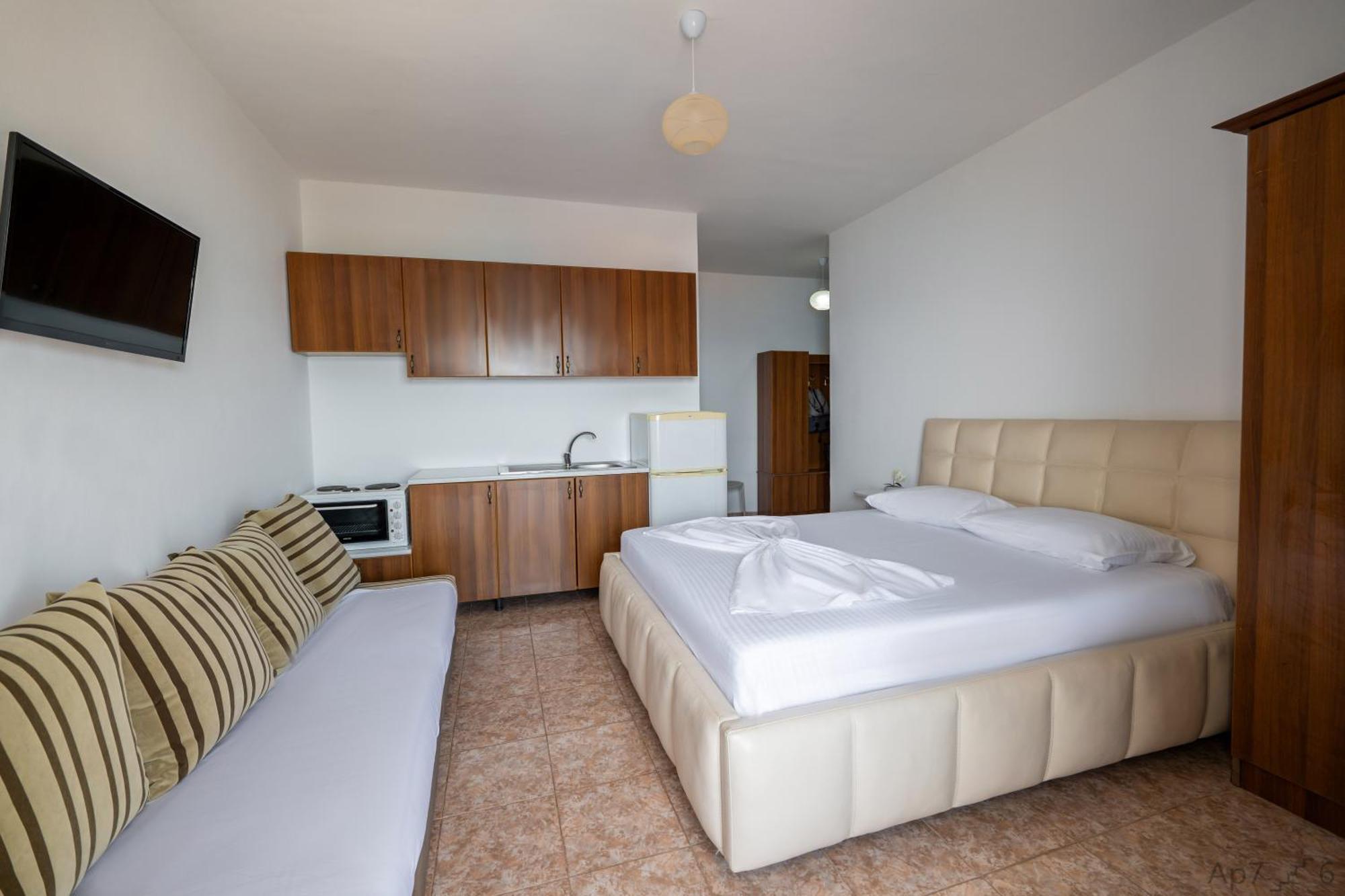 Al Mare Rooms Sarande Luaran gambar